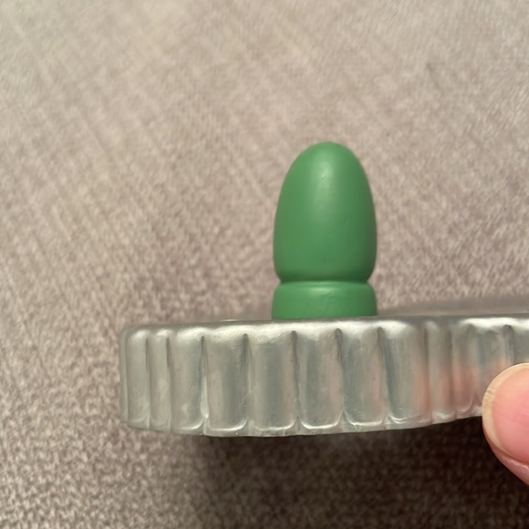 Vintage Aluminum Rooster Farmhouse Cookie Cutter with Green Wood Handle - Picture 2 of 9